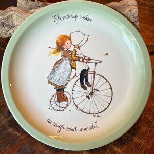 Holly Hobbie Collector's Friendship Plate 10.5